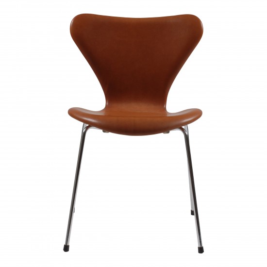 Arne Jacobsen 3107 7 chair with mocha aniline leather Cph Classic